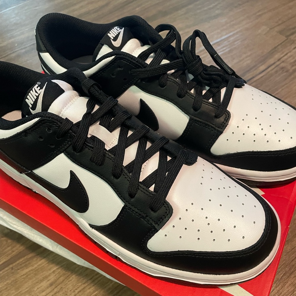 Nike Dunks Panda 10.5M 12W Sold